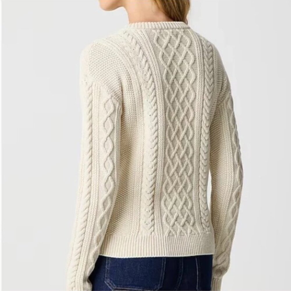J.Crew Cream Cable Knit Sweater 100% Cotton Classic Crewneck Preppy Cozy Sz M - Picture 2 of 8